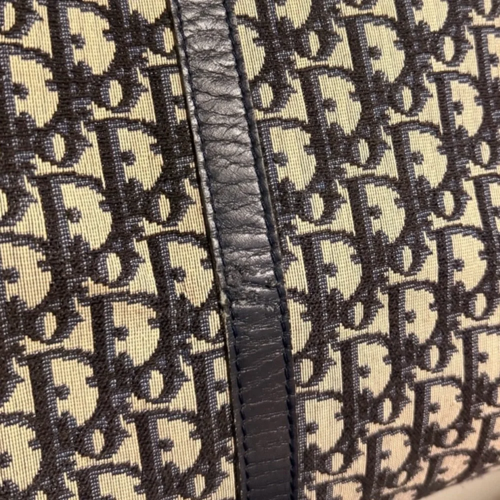 DIOR BOSTON TRAVEL BAG! Amazing condition! - Picture 6 of 6